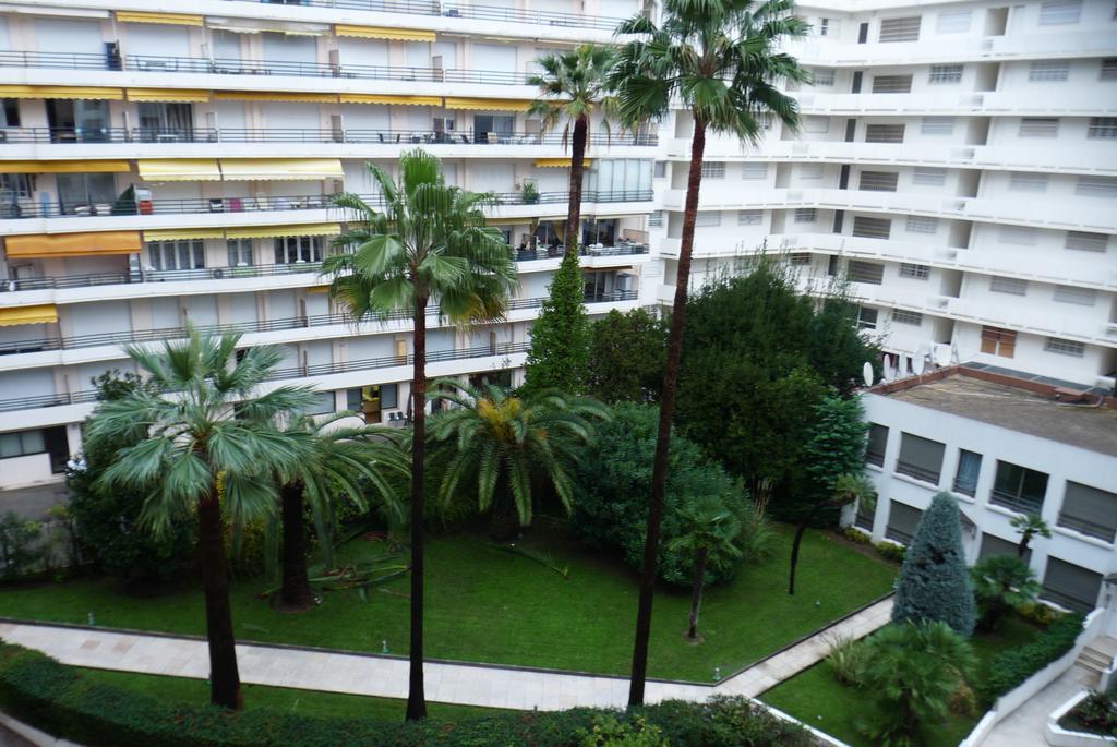 Cannes, Croisette, Palais Miramar Pokój zdjęcie